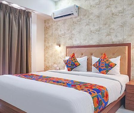 Hotel Dhd Deluxe - New Delhi Railway Station Zewnętrze zdjęcie